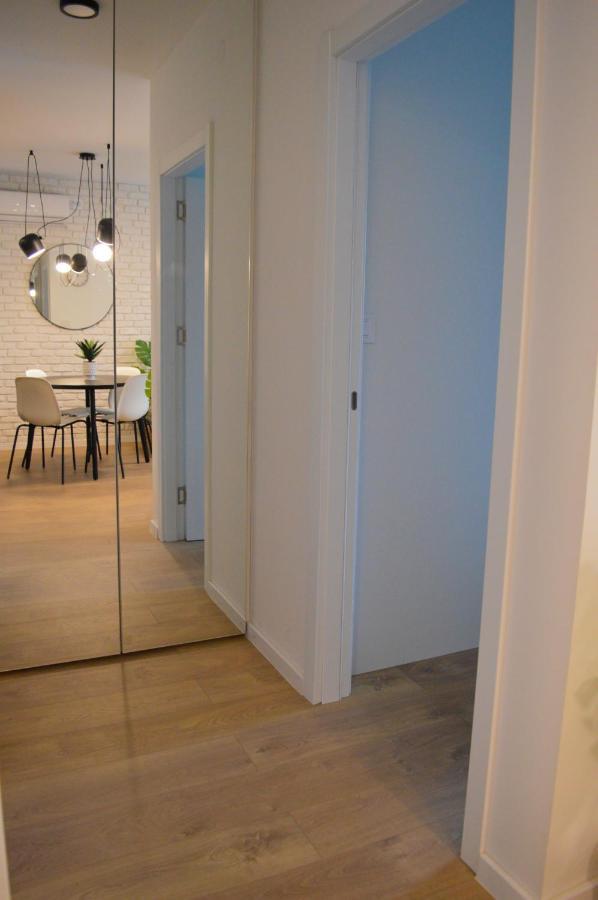 The Black & White Oasis Belgrado Exterior foto